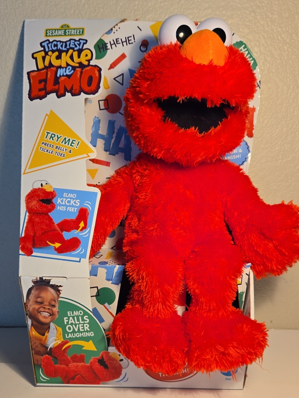 Sesame Street Plush Elmo Toy - Red & Orange